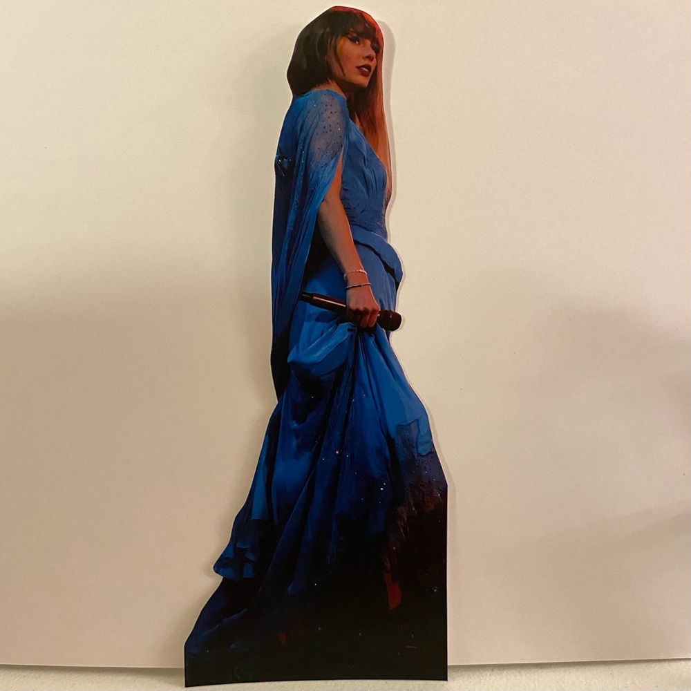 Cardboard Cutout *NOT LIFESIZED*